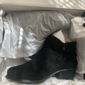 Torrid black booties size 7.5